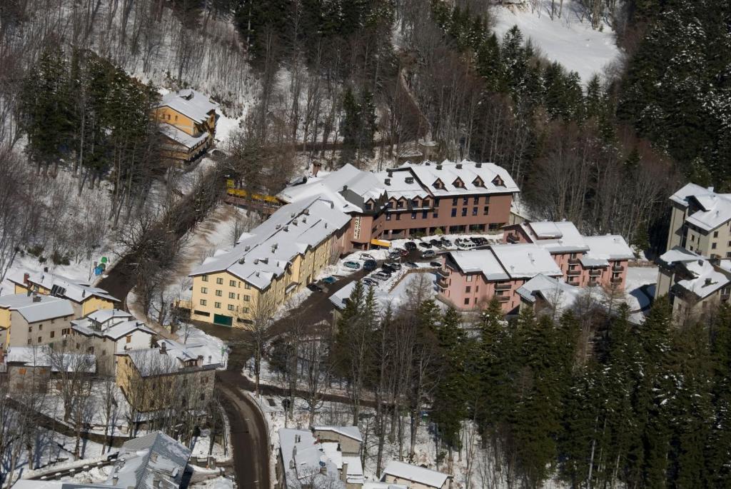 Hotel Residence Boscolungo Abetone Kültér fotó